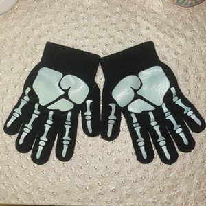 Skelton gloves 🧤